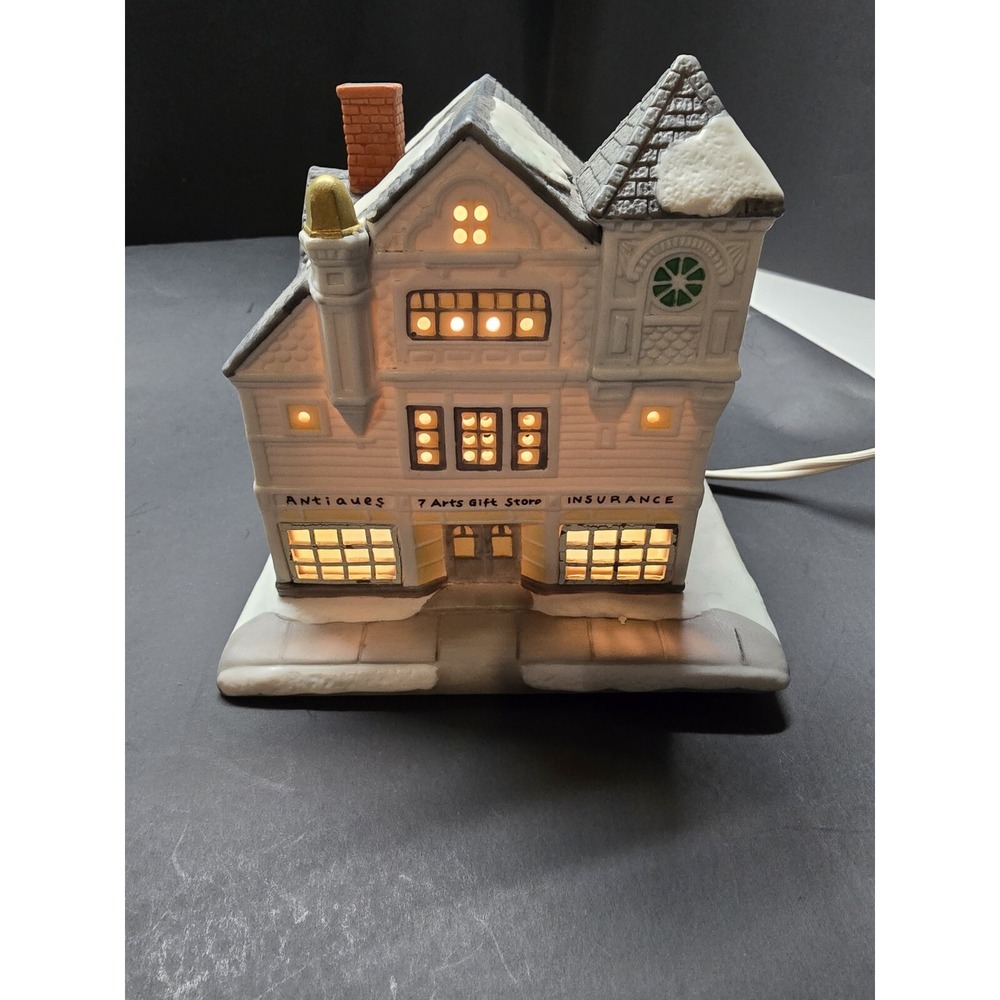 Hawthorne Village 1993 Lighted "The Antique Shop" Christmas In Stockbridge‎ Vtg